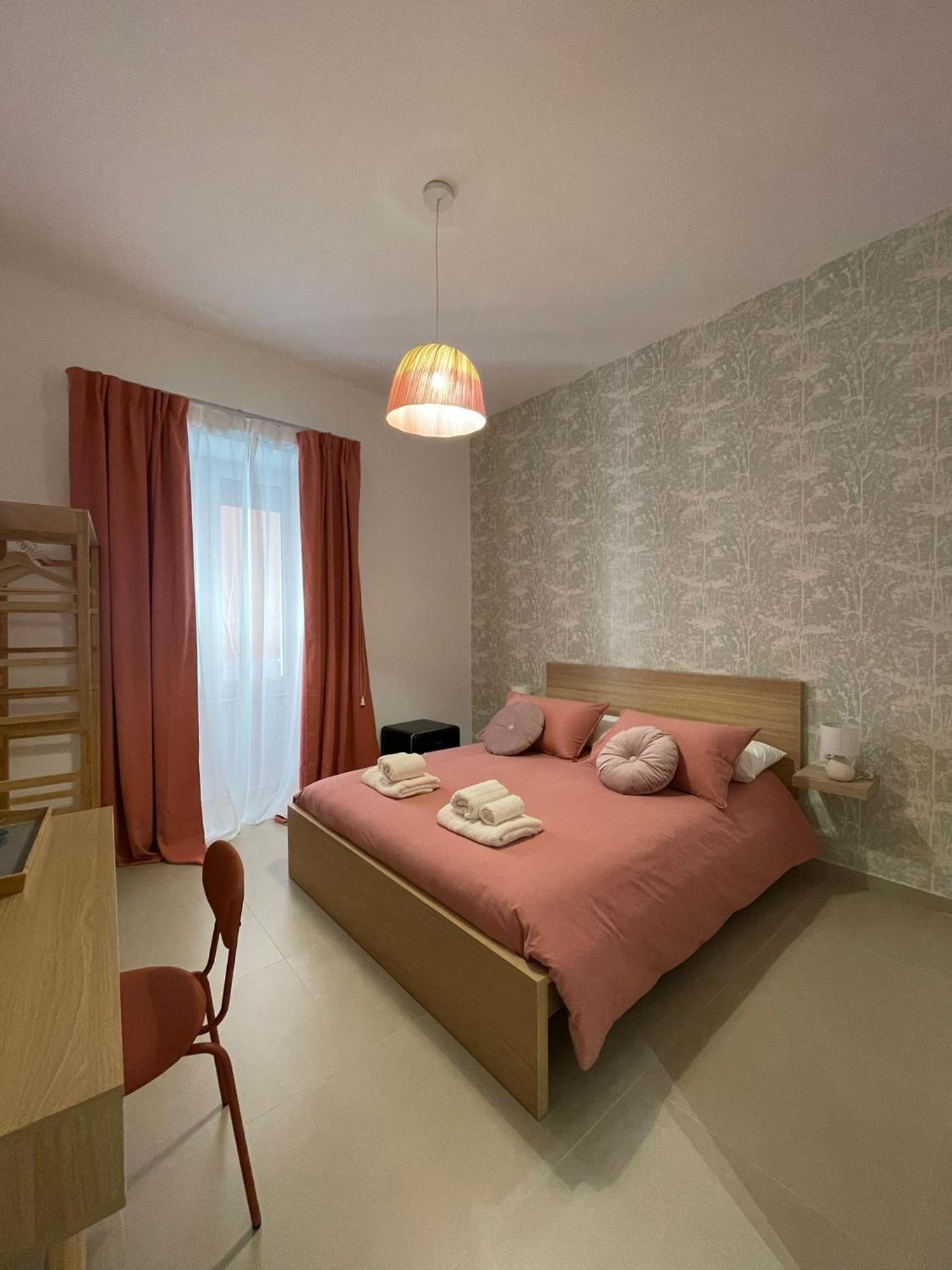 Domus Carmela Bed and Breakfast Napels Buitenkant foto