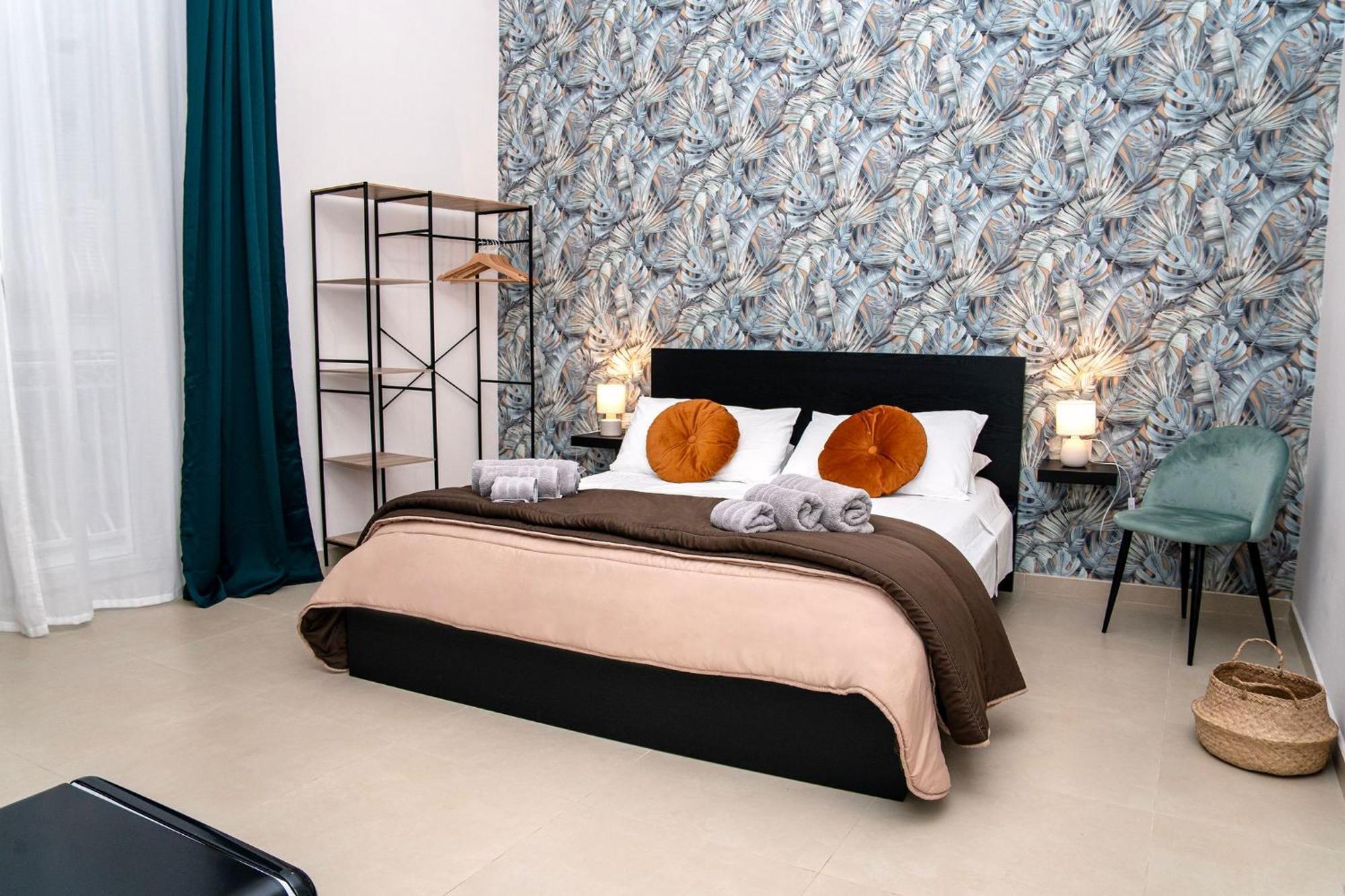 Domus Carmela Bed and Breakfast Napels Buitenkant foto